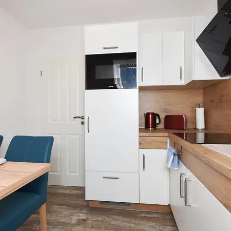 Haus Zur Moewe Moewe 4 * Бензерзиль