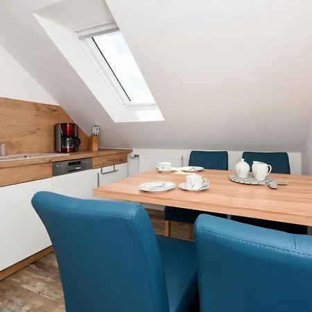 Апартаменты Haus Zur Moewe Moewe 4 *